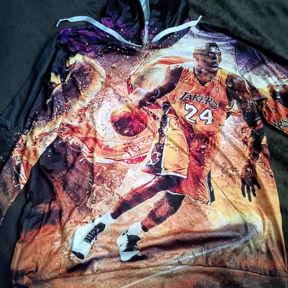 NEW KOBE BRYANT  HOODIE MAMBA FOREVER 2020 - Picture 3 of 16